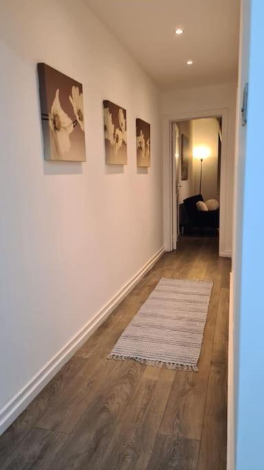 Luxury 1 Bedroom Flat In The Heart Of Wood Green Londres Extérieur photo