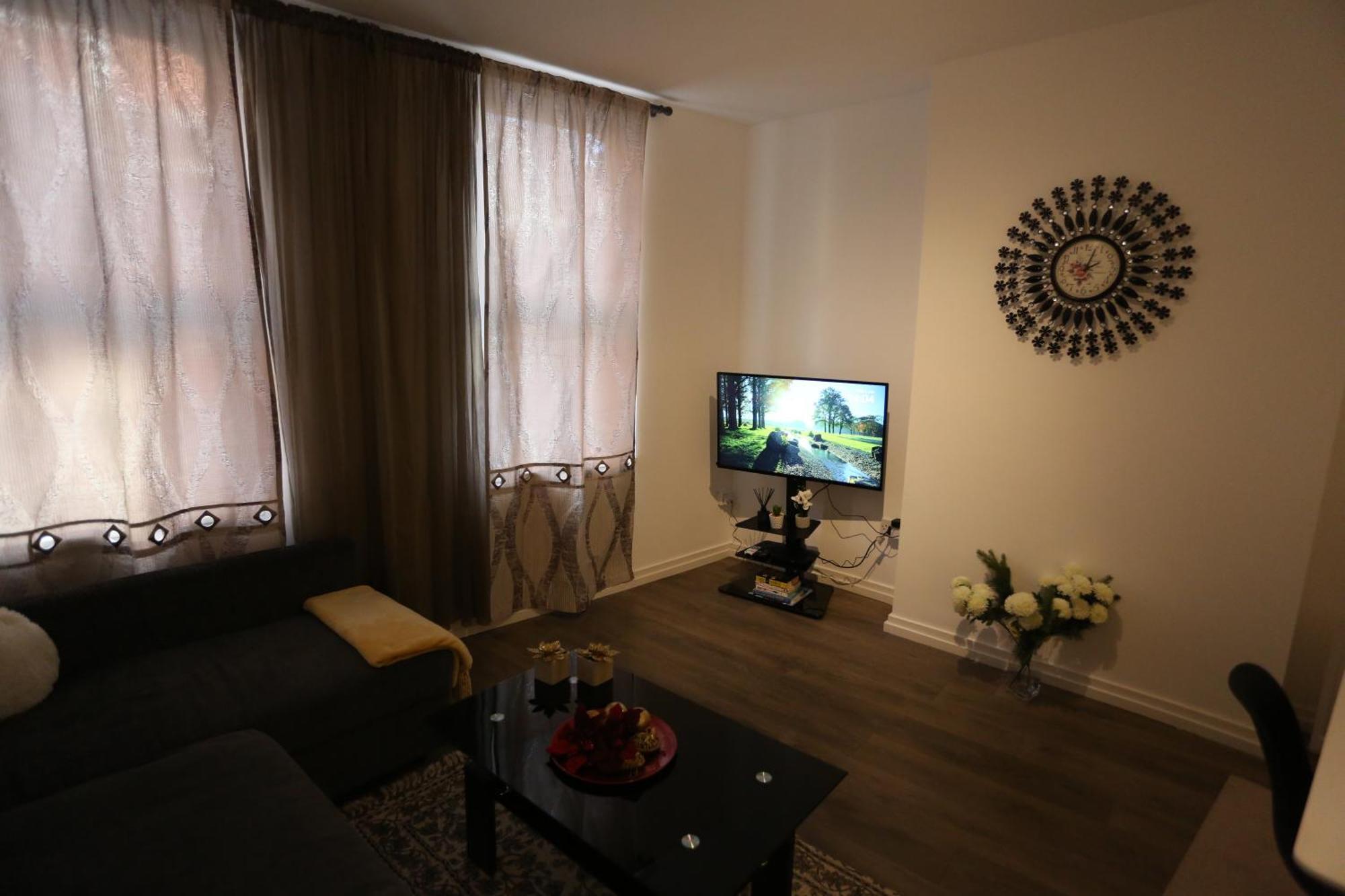 Luxury 1 Bedroom Flat In The Heart Of Wood Green Londres Chambre photo